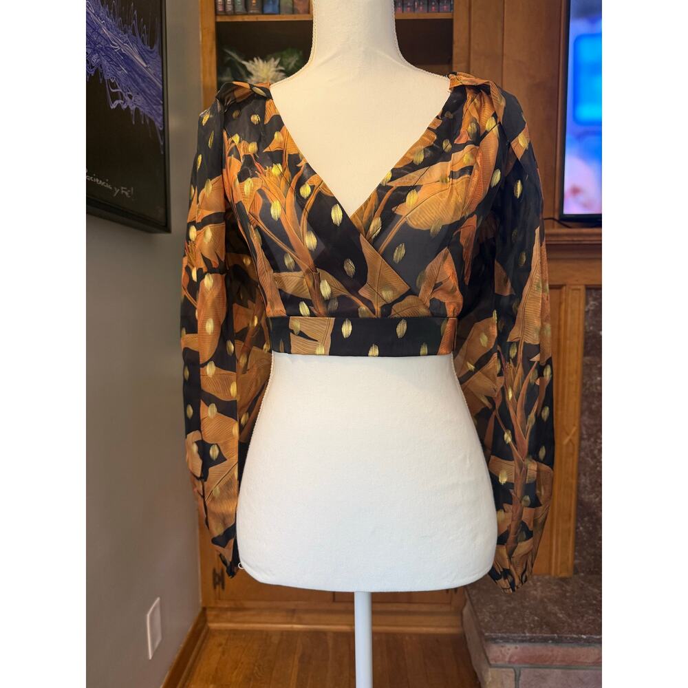 NWT Fashion Nova Spotlight Shine Deep-V CrissCross Crop Top Sz. XS